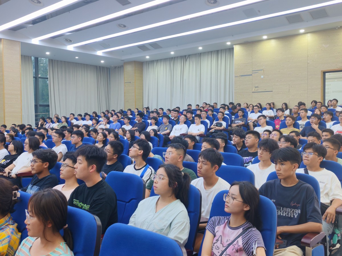 十大网络赌博平台排名
2024级本科生开展“破冰·我的班级”主题班会活动