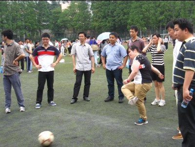 十大网络赌博平台排名
参加2013年河海大学教职工趣味运动会